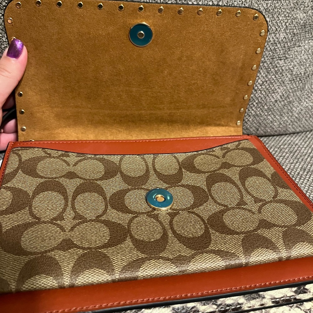 Coach Crossbody - Picture 3 of 16